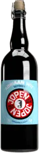 Een 75cl donker glazen fles Jopen Adriaan Wit Grote Fles met een kurk en draadkraag. Op het blauwe etiket staan "Adriaan Wit" en "Jopen", de verfrissende, fruitige smaak en de 5,0% ABV van het bier.